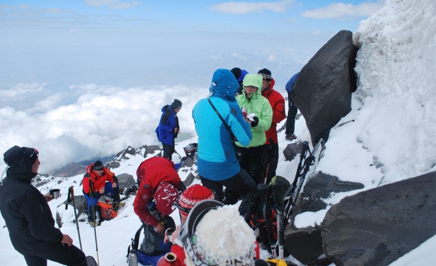Bestigning av Mt. Ararat (5165 m)