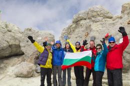 (2)