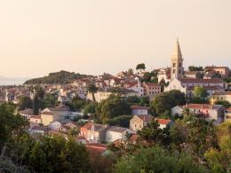 Exploring Croatia's Coastal Beauty: Cruise, Cycle, and Hike in Kvarner Bay! (3)